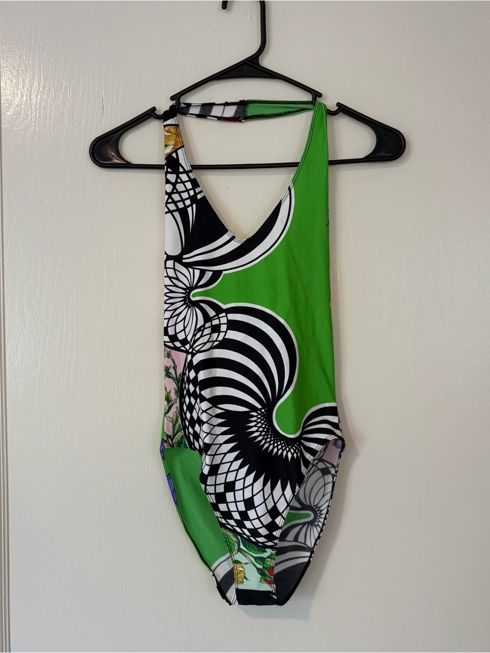 versus gianni versace vintage 1990s art print/geometeic printa swimsuit